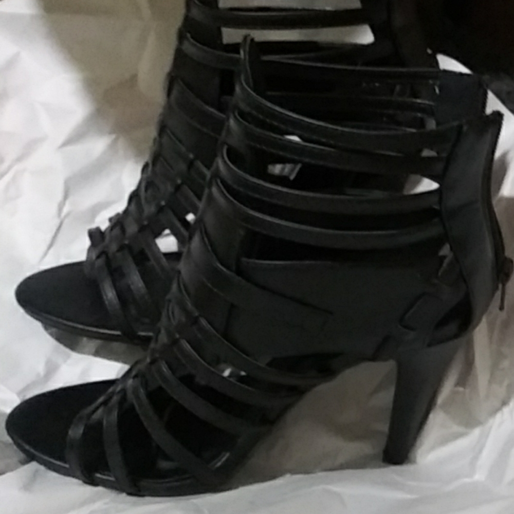 Shoes - Picture 3 of 3